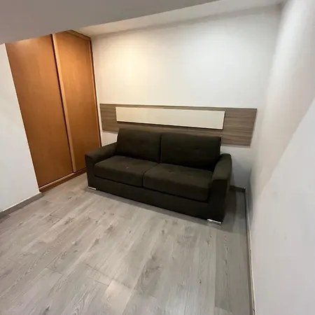 Апартаменти Center Rebelo Da Silva *